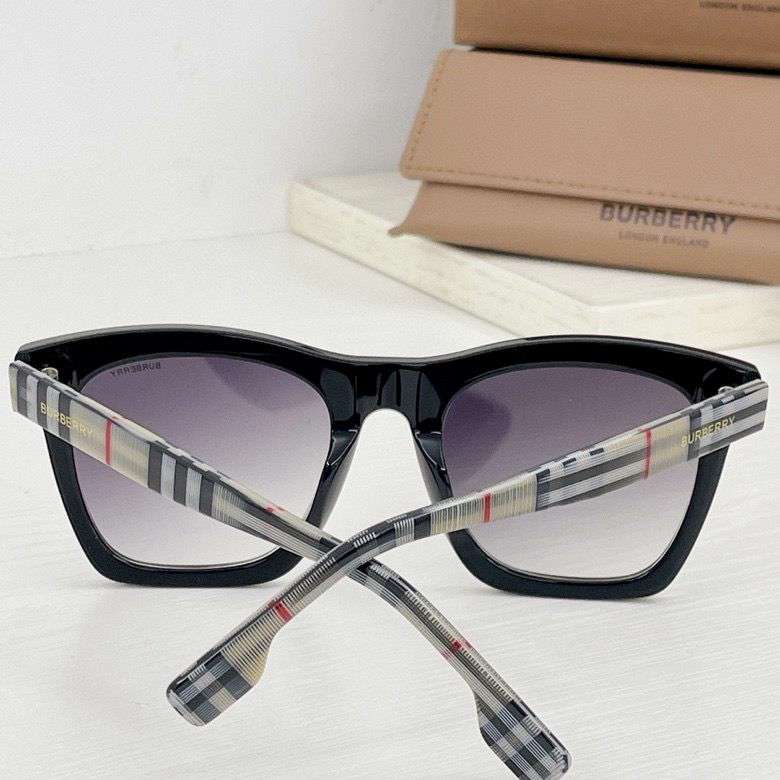 Picture of Burberry Sunglasses _SKUfw46785619fw
